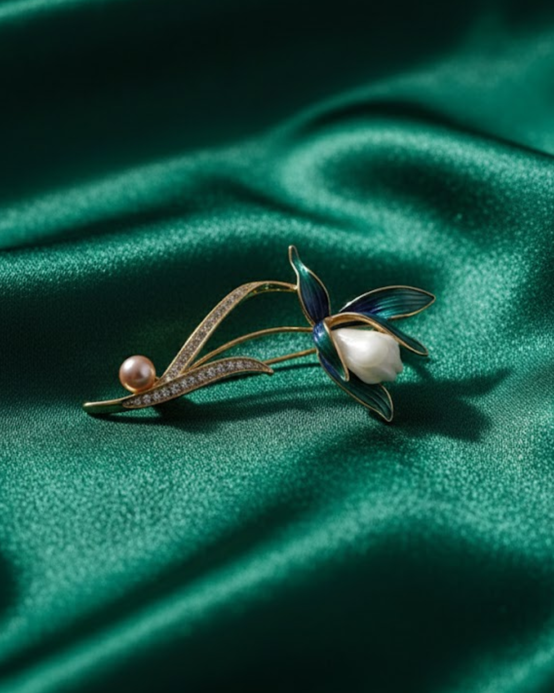 Royal Enamel Blossom Tulip Brooch Royal Enamel Blossom Tulip Brooch