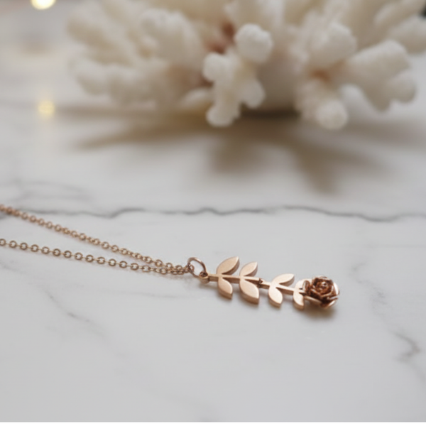 Eilish Rose Neckpiece