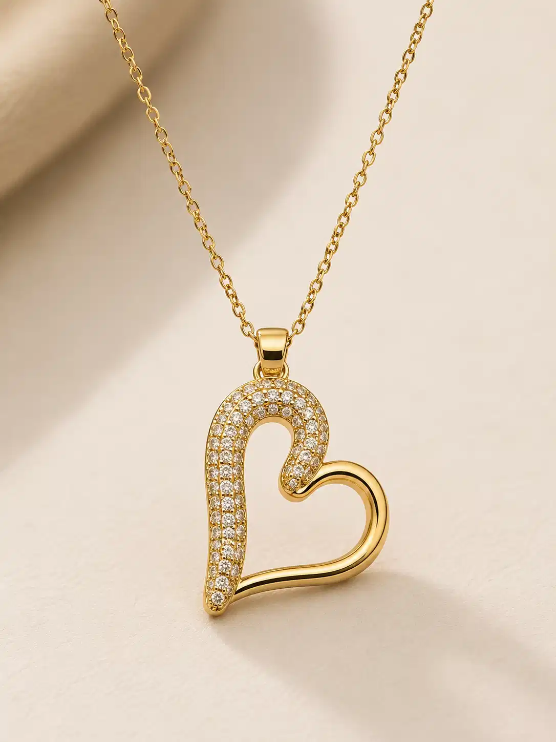 aurelia-heart-pendant-necklace