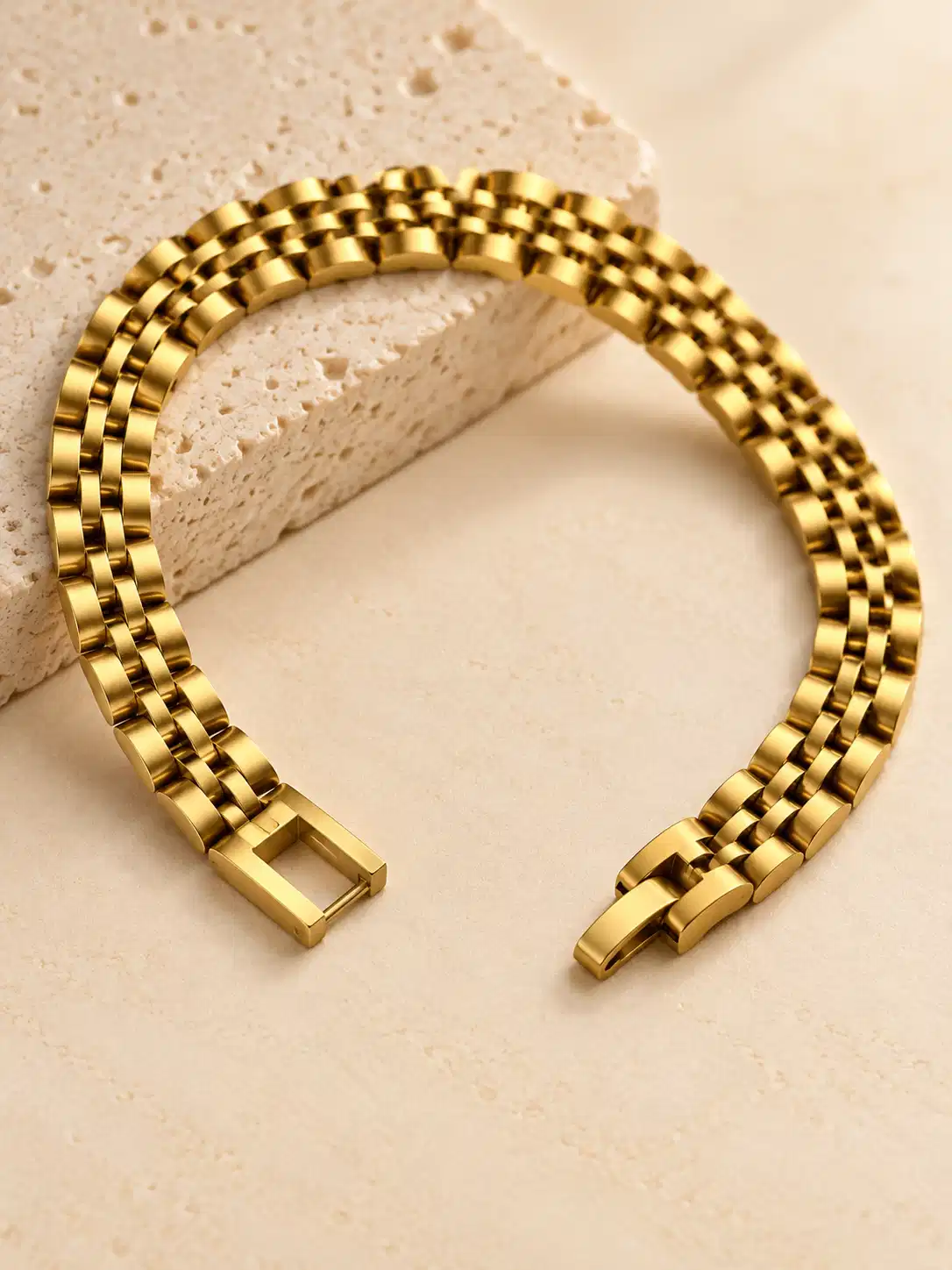 valora-gold-link-bracelet
